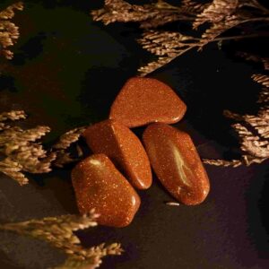 piedra goldstone rodado aventurina café brillo dorado motivación confianza