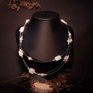 Conjunto selene de piedra luna y perlas de cultivo